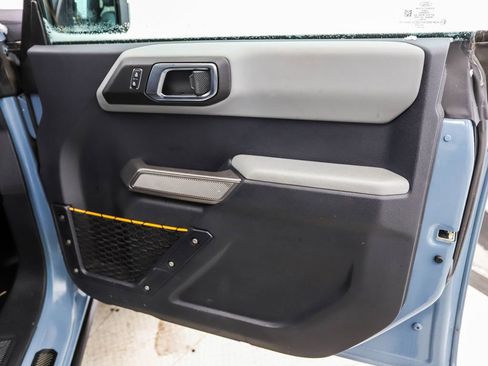 Used 2021 Ford Bronco Badlands image 26