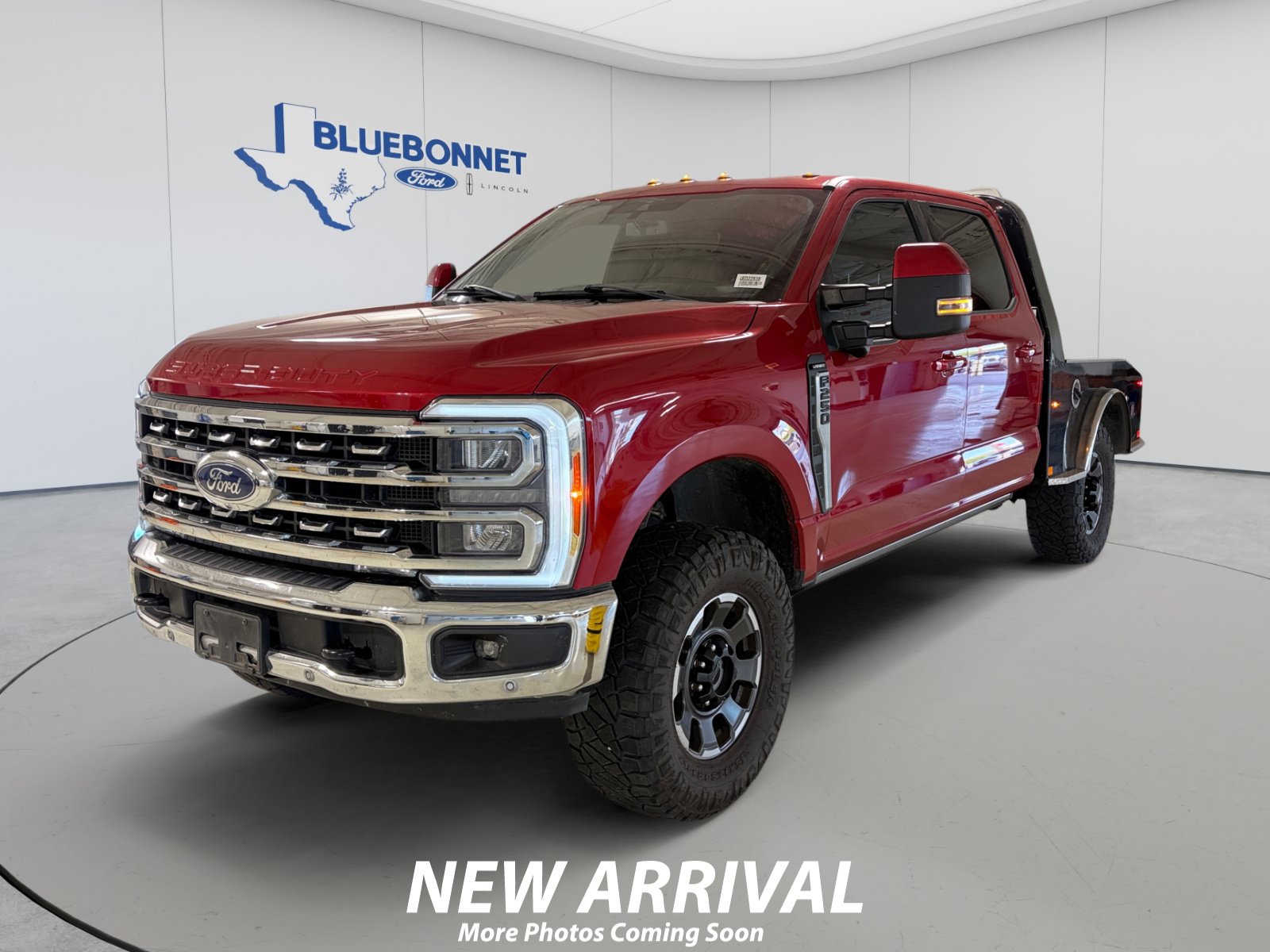 Used 2023 Ford F250 Lariat w/ Lariat Ultimate Package AWD/4WD image 1