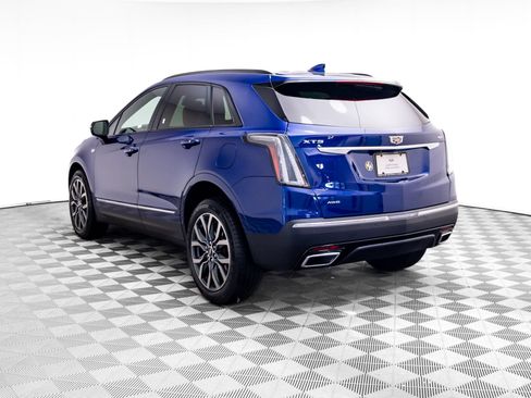 Certified 2023 Cadillac XT5 Sportv AWD/4WD image 3
