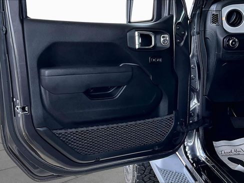 Used 2025 Jeep Wrangler Unlimited Sport AWD/4WD image 21