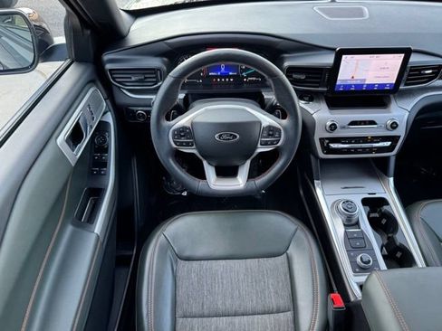 Certified 2024 Ford Explorer Timberline w/ Timberline Technology Package AWD/4WD image 11