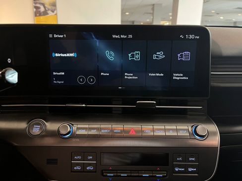 Used 2025 Hyundai Kona SEL image 20