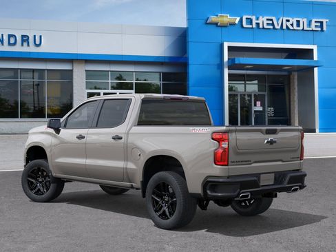 New 2026 Chevrolet Silverado 1500 Custom Trail Boss w/ LPO, Dark Essentials Package AWD/4WD image 3