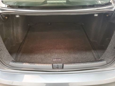 Used 2015 Volkswagen Jetta S image 24