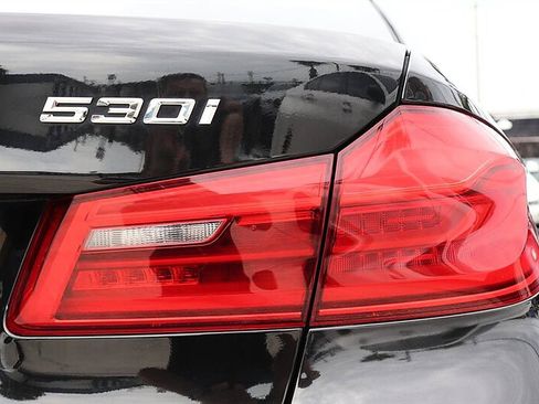Used 2019 BMW 530i RWD image 36