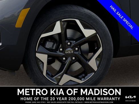 New 2026 Kia Seltos S AWD/4WD image 9