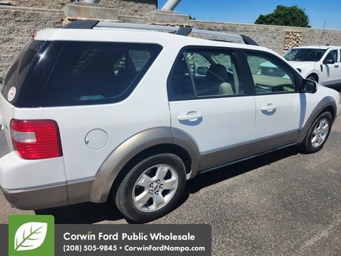 Used 2005 Ford Freestyle SEL AWD/4WD image 5