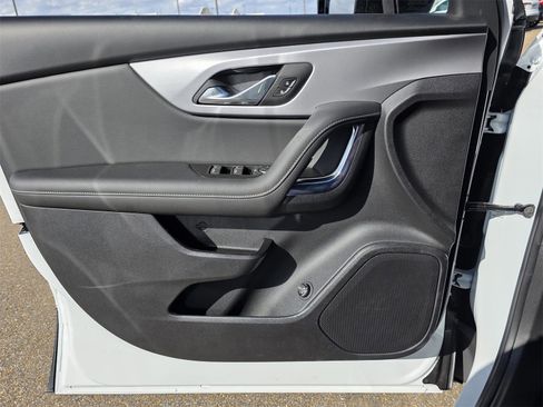 New 2026 Chevrolet Blazer LT w/ Convenience Package image 21