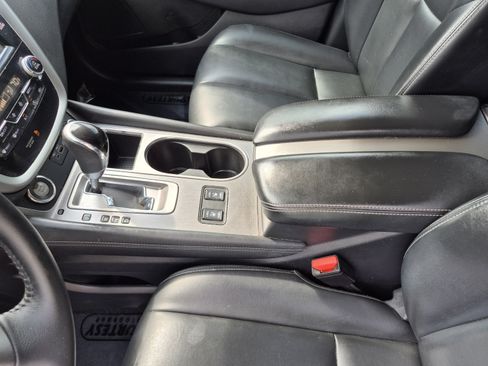 Used 2022 Nissan Murano SV w/ SV Midnight Edition Package FWD image 22