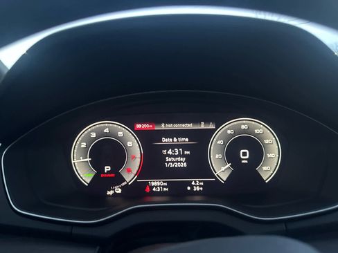 Used 2024 Audi Q5 e Premium Plus w/ Premium Plus Package image 16