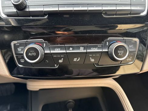 Used 2021 BMW X1 sDrive28i image 22