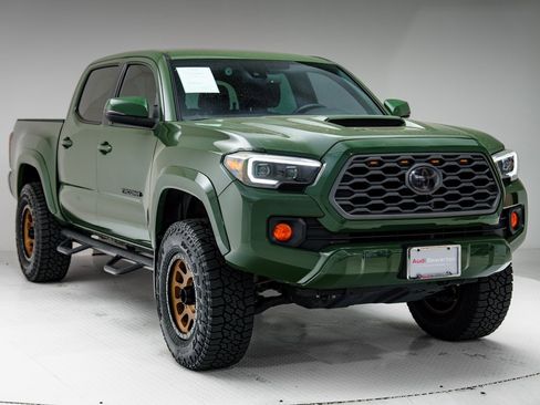Used 2021 Toyota Tacoma TRD Sport image 29