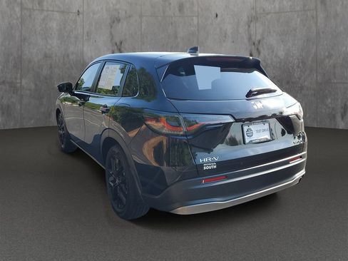 Certified 2025 Honda HR-V Sport image 4