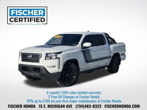 Used 2022 Nissan Frontier SV image 1