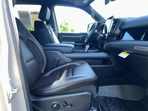 Used 2025 RAM 1500 Rebel w/ Rebel Level 2 Equipment Group AWD/4WD image 31