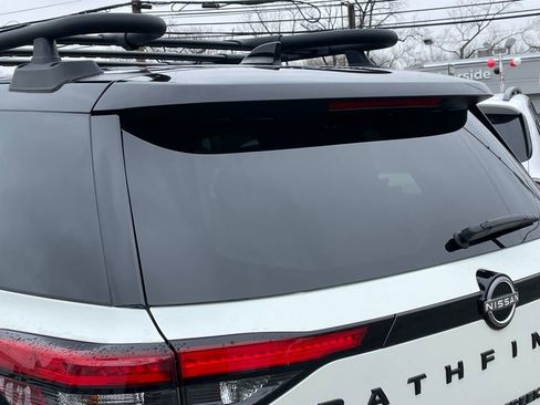 Certified 2023 Nissan Pathfinder Rock Creek image 34