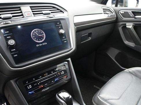 Used 2024 Volkswagen Tiguan SEL R-Line AWD/4WD image 4