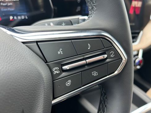New 2026 Chevrolet Equinox ACTIV w/ Safety and Technology Package FWD image 27