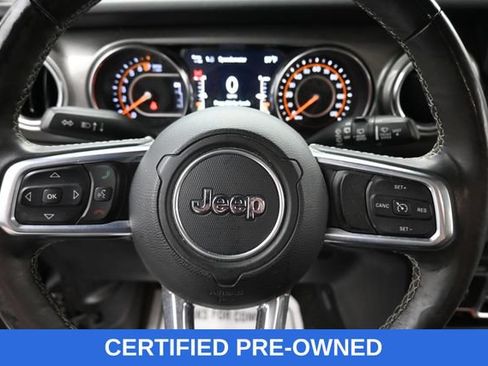 Used 2019 Jeep Wrangler Unlimited Sahara w/ Cold Weather Group AWD/4WD image 9