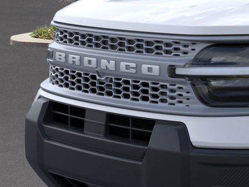 New 2025 Ford Bronco Sport Outer Banks image 17