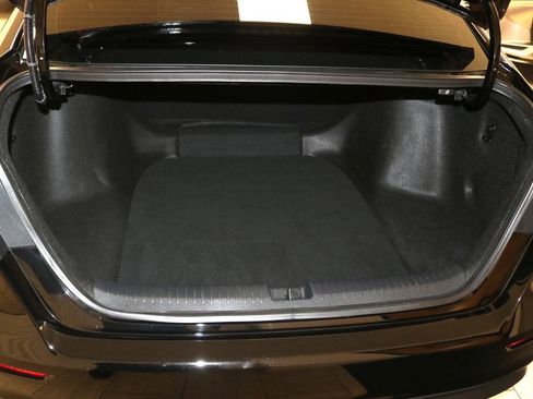 Used 2024 Honda Accord LX image 95