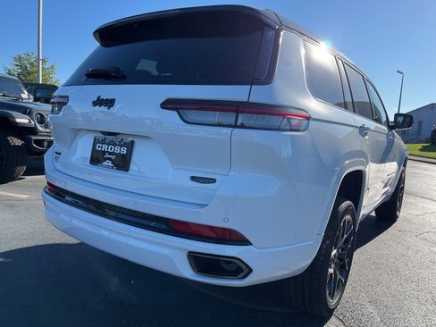 New 2025 Jeep Grand Cherokee L Summit image 35