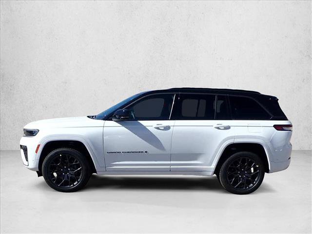 New 2027 Jeep Grand Cherokee Summit AWD/4WD image 2