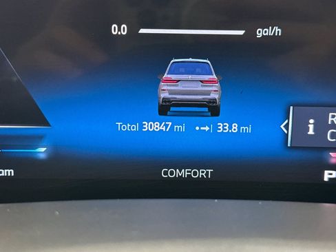 Certified 2025 BMW X7 M60i AWD/4WD image 20