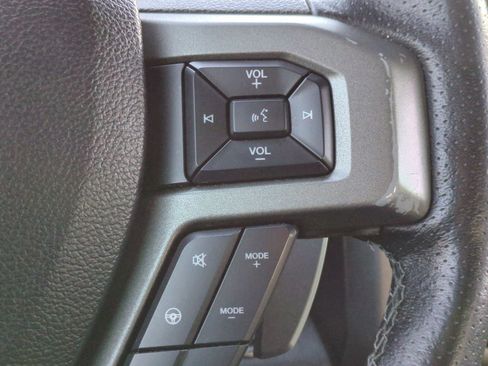 Used 2017 Ford F150 Raptor w/ Equipment Group 802A Luxury image 33