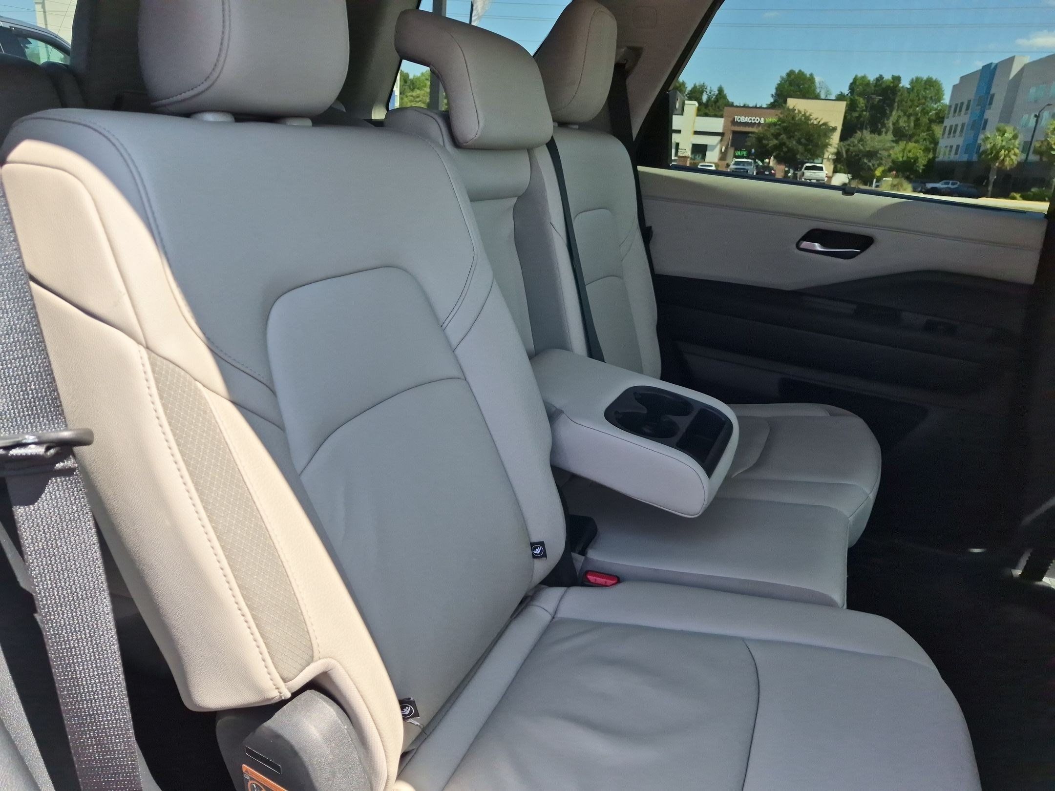 Certified 2025 Nissan Pathfinder SL AWD/4WD image 33