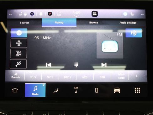 Used 2023 Jeep Compass High Altitude w/ Driver Assist Group I AWD/4WD image 25