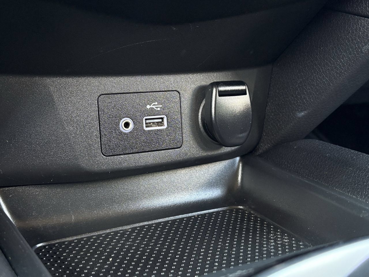 Used 2021 Nissan Rogue Sport S FWD image 21