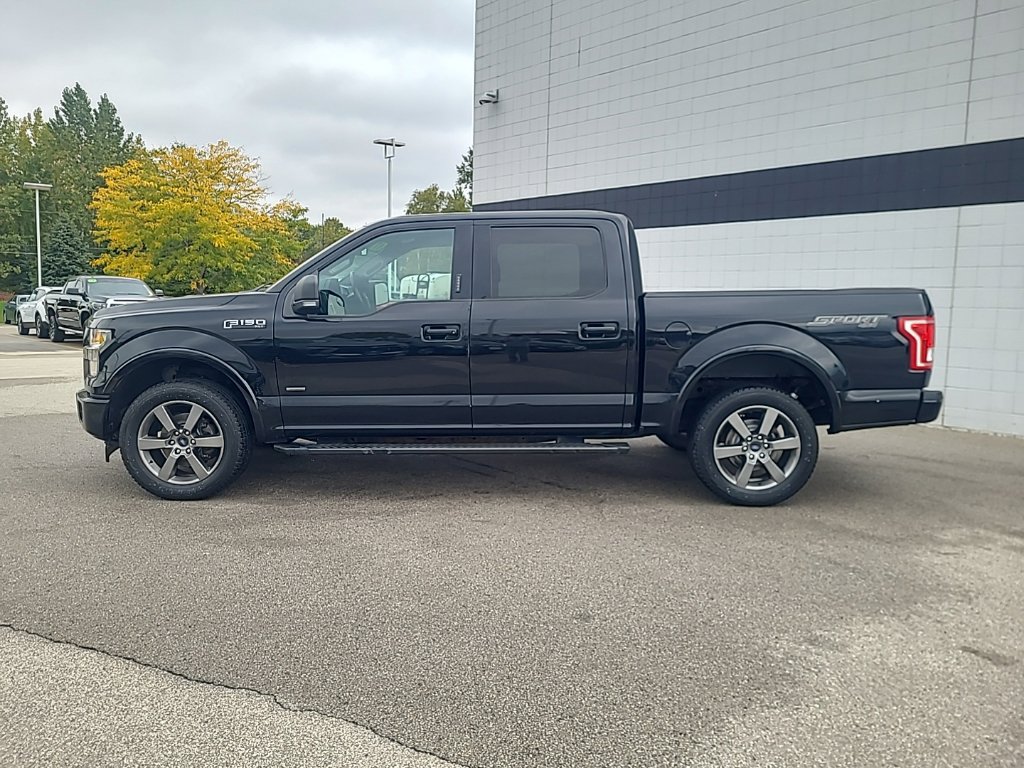 Used 2017 Ford F150 XLT w/ Equipment Group 302A Luxury AWD/4WD image 6