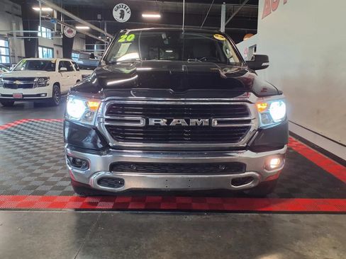 Used 2020 RAM 1500 Big Horn AWD/4WD image 3