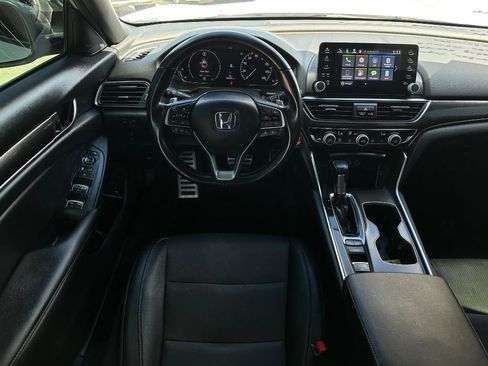 Used 2021 Honda Accord Sport image 4