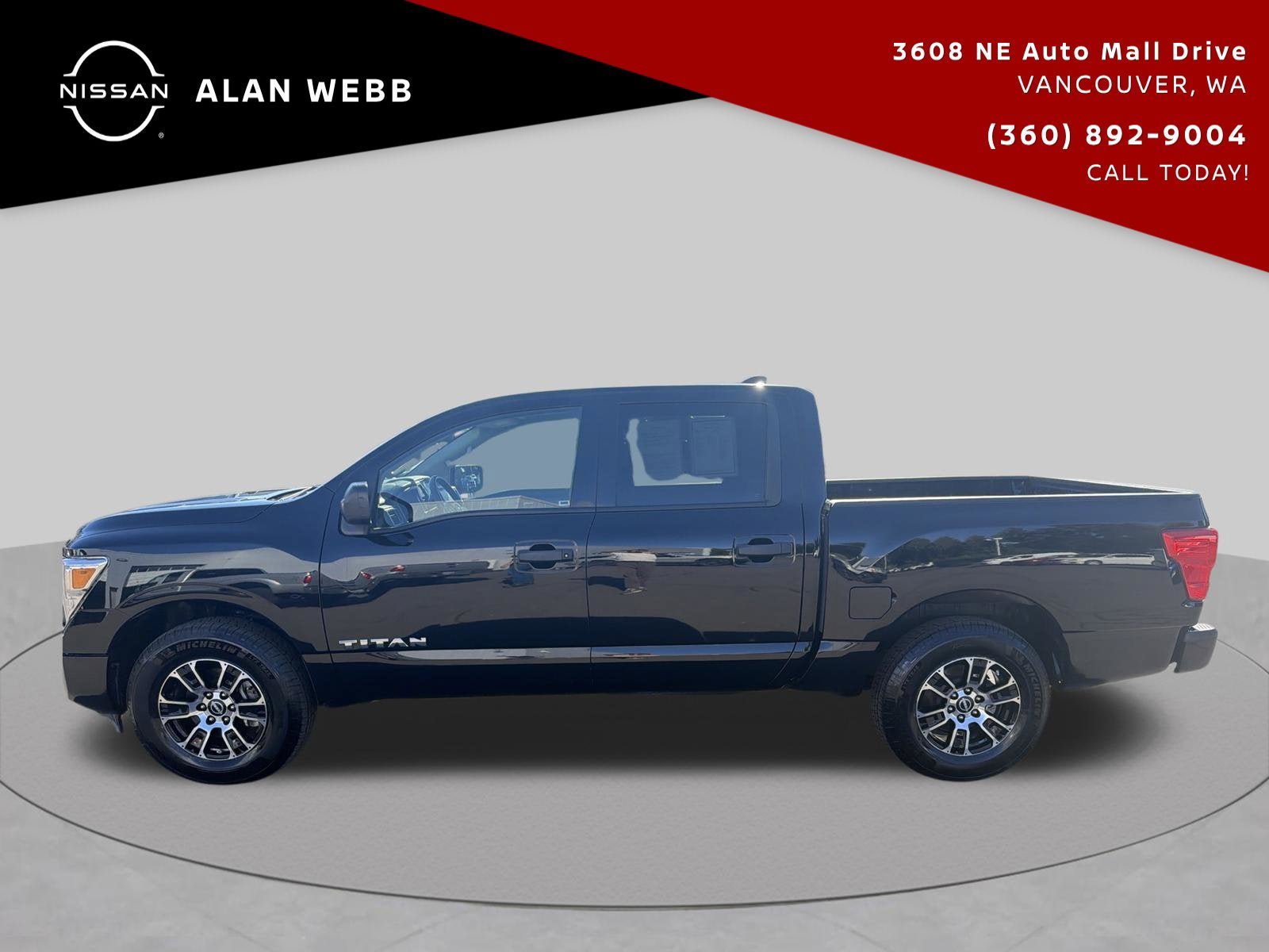 Used 2023 Nissan Titan SV AWD/4WD image 6