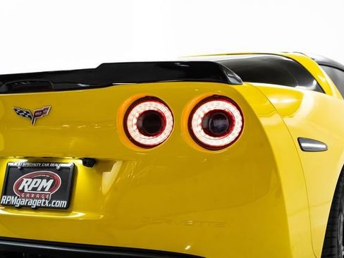 Used 2013 Chevrolet Corvette Coupe w/ 3LT Preferred Equipment Group image 12