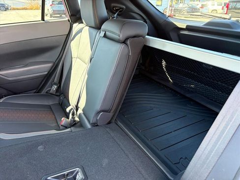 Used 2024 Subaru Crosstrek 2.5i Limited image 9