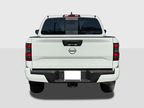 New 2025 Nissan Frontier SV w/ SV Convenience Package image 4