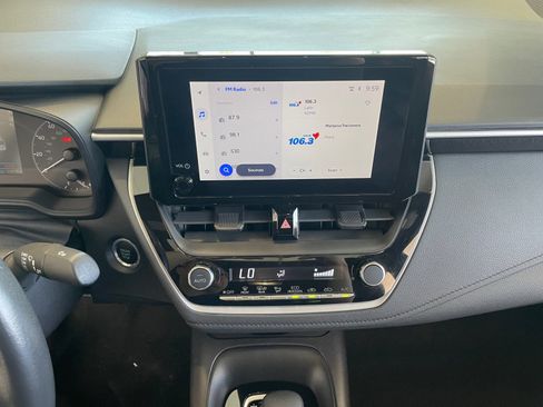 Certified 2024 Toyota Corolla SE w/ SE Premium Package image 12