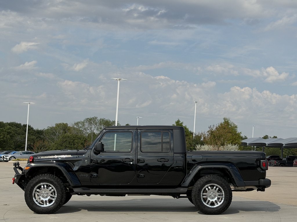 Used 2023 Jeep Gladiator Sport AWD/4WD image 3