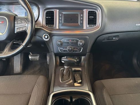 Used 2015 Dodge Charger SE w/ Popular Equipment Group RWD image 14