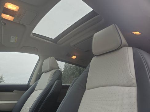 Used 2025 Honda Odyssey Elite image 22