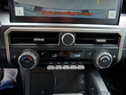 Certified 2024 Toyota Tacoma TRD Sport w/ TRD Sport Upgrade Package AWD/4WD image 20