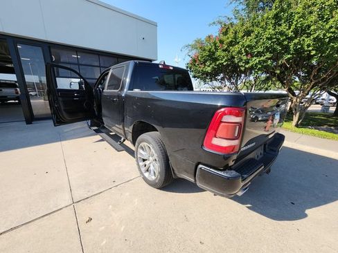 Used 2023 RAM 1500 Laramie AWD/4WD image 6