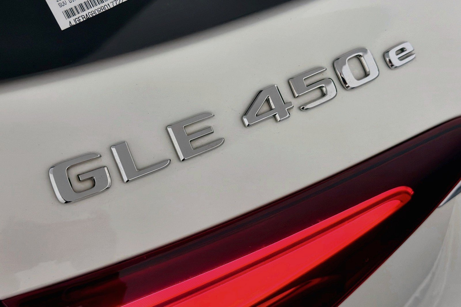Certified 2024 Mercedes-Benz GLE 450e 4MATIC w/ AMG Line Exterior image 9