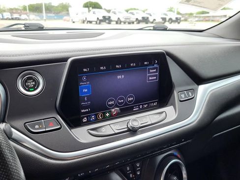 Used 2021 Chevrolet Blazer LT FWD image 6