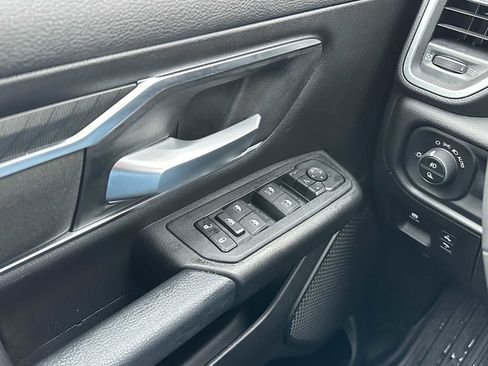 Used 2025 RAM 1500 Big Horn image 31