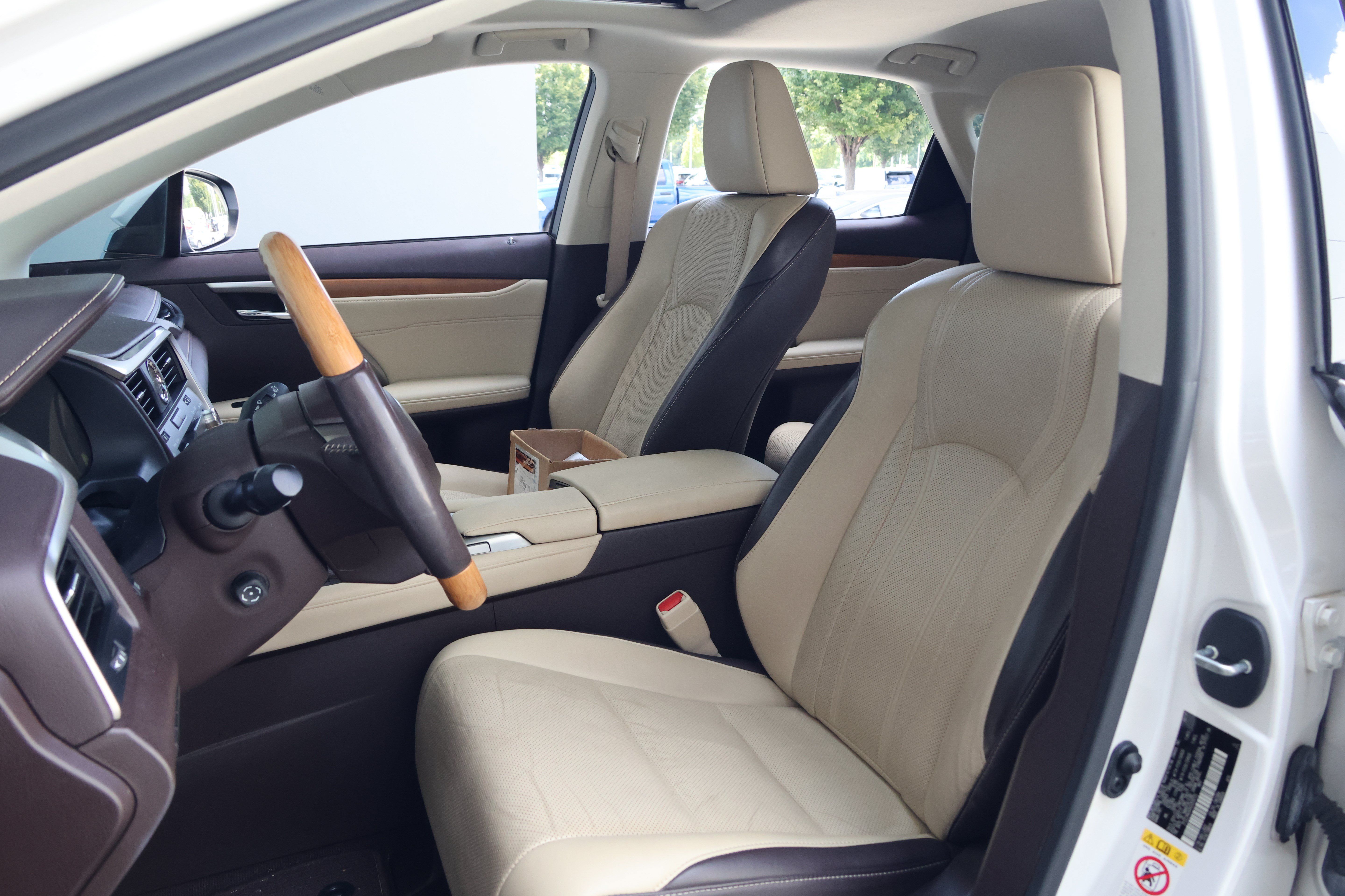 Used 2017 Lexus RX 350 FWD w/ Premium Package image 34