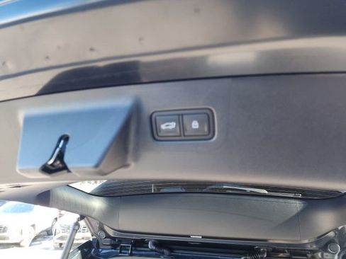 Used 2025 Hyundai Santa Fe SE AWD/4WD image 17